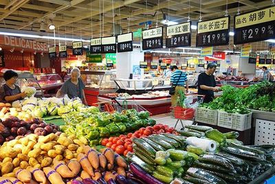互联网扎堆"卖菜",这3种农业迎来发展机遇,菜市场会垮吗?