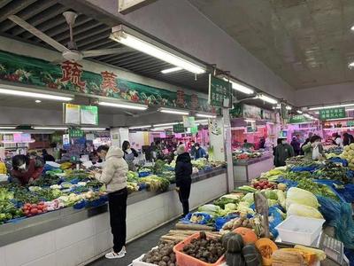 年味十足!和小虹一起探访节前菜市场→
